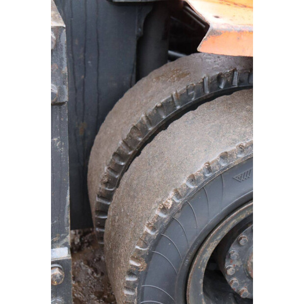 2003 NISSAN VF05H70U-46271069