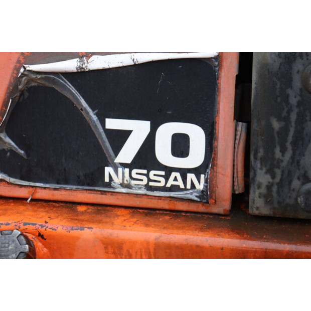 2003 NISSAN VF05H70U-46271070