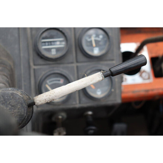 2003 NISSAN VF05H70U-46271084