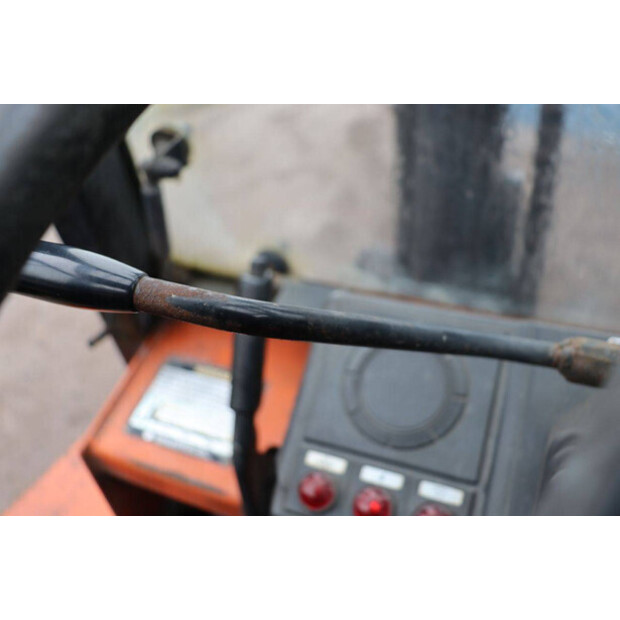 2003 NISSAN VF05H70U-46271085