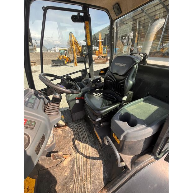 2017 Komatsu WA80M-7-46279898