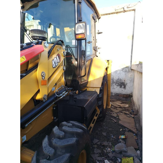 2024 Caterpillar 424-46280057