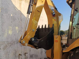 2024-caterpillar-424-1437125-46280068