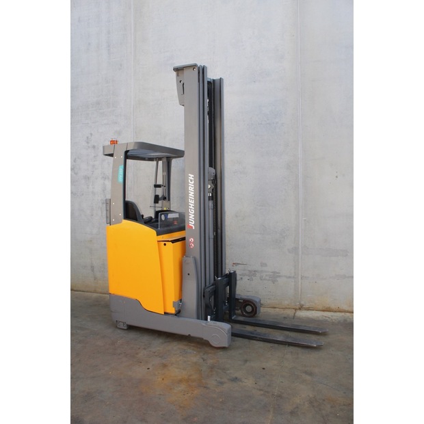 2022 Jungheinrich ETV 210 740 DZ-46280139