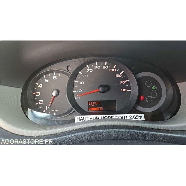 2012 رينو Master RT-46286321