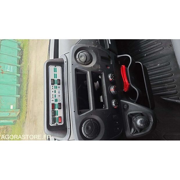 2015 Renault Master RT-46286448