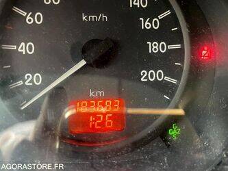 2005-renault-kangoo-1437168-46286467