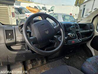 2011-citroen-jumper-1437174-46286624