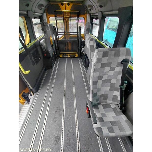 2014 رينو Master-46286709