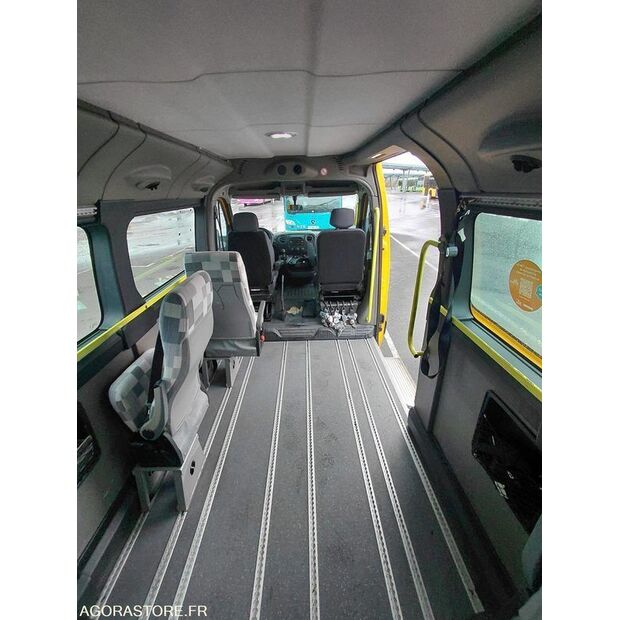 2014 رينو Master-46286711