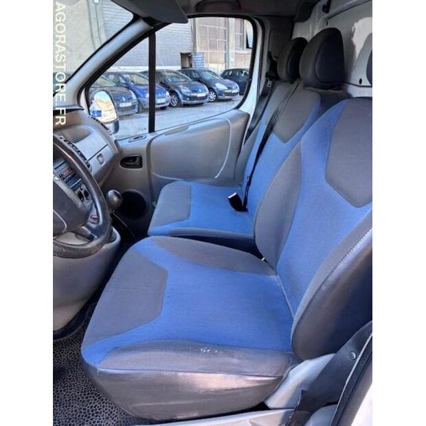 2010 Renault Trafic-46286734