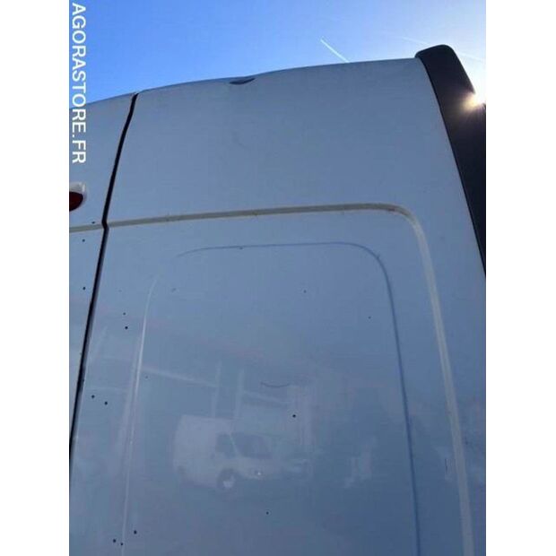 2010 Renault Trafic-46286736