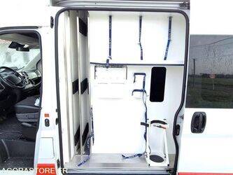 2021-peugeot-boxer-1437181-46286832