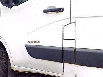 2011-renault-master-1437186-46286974