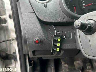 2011-renault-kangoo-1437193-46287175