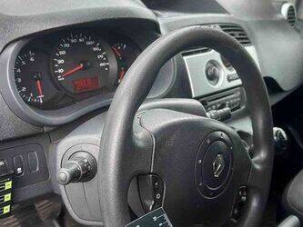 2011-renault-kangoo-1437193-46287182