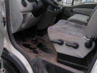 2005-renault-master-1437211-46287766