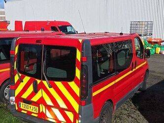 2006-renault-trafic-1437212-46287773