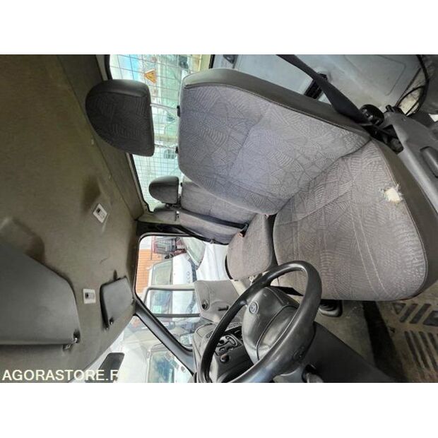 2002 Ford TRANSIT-46287856