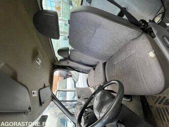 2002-ford-transit-1437216-46287856