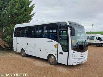 Image for BUSES 2016 Isuzu Turquoise