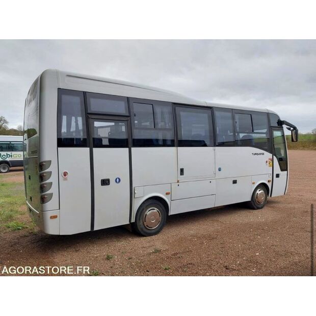 2016 Isuzu Turquoise-46287918