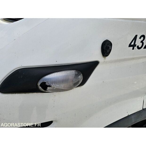 2005 Iveco 35C12-46287965