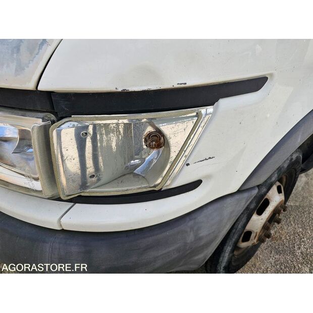 2005 Iveco 35C12-46287967