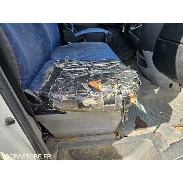 2005 Iveco 35C12-46287980