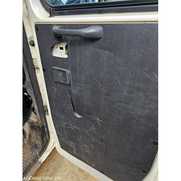 2005 Iveco 35C12-46287984