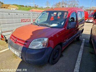 Image de VOITURES 2005 Citroen BERLINGO