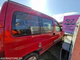 2005-citroen-berlingo-1437223-46288121