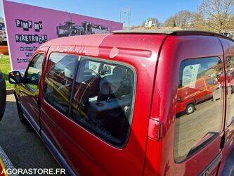 2005-citroen-berlingo-1437223-46288131