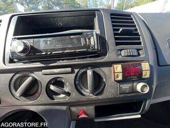 2013-volkswagen-1437228-46288262