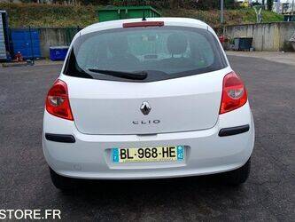2009-renault-clio-1437231-46288342