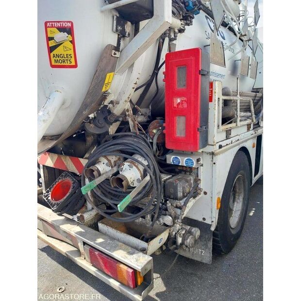 2002 رينو Kerax-46288419