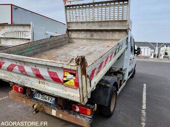 2017-renault-master-1437245-46288742