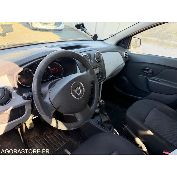 2014 Dacia SANDERO-46288898