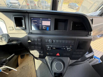 2026-man-tgs-33-480-1437260-46289203