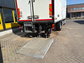 2013-renault-midlum-270-dxi-1437261-46289287