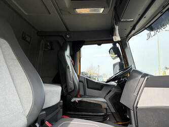 2017-renault-c440-1437262-46289328