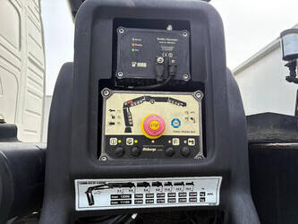 2010-volvo-fh-1437263-46289368