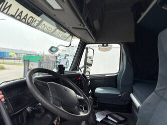 2010-volvo-fh-1437263-46289371