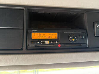 2010-volvo-fh-1437263-46289396