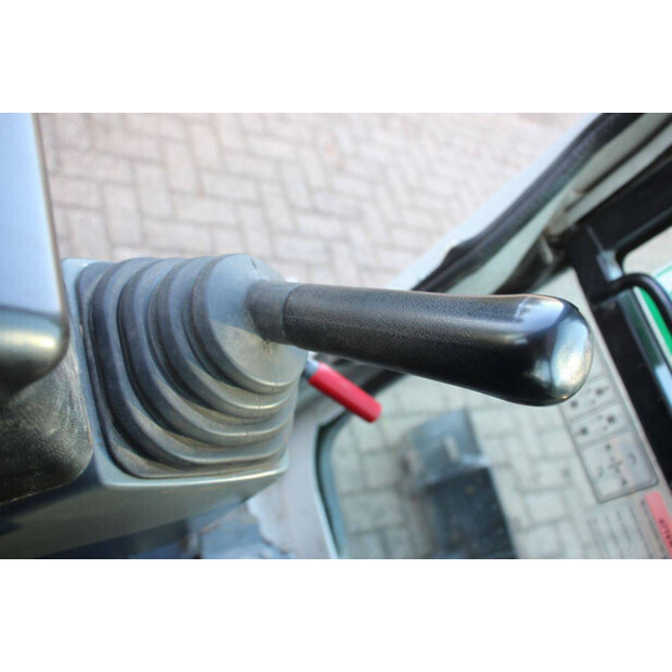 2011 TAKEUCHI TB016-46289503