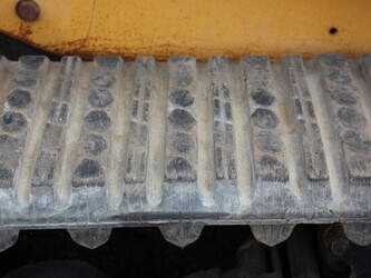 caterpillar-247b-1437271-46289624