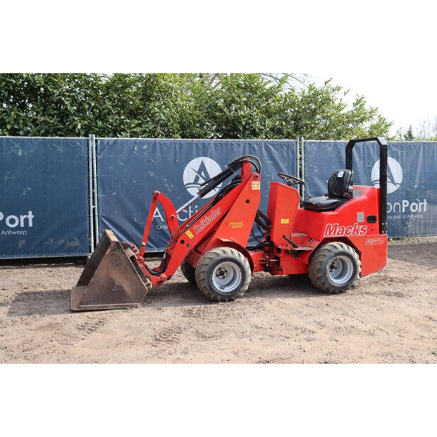 2009 Macks 227-46289671