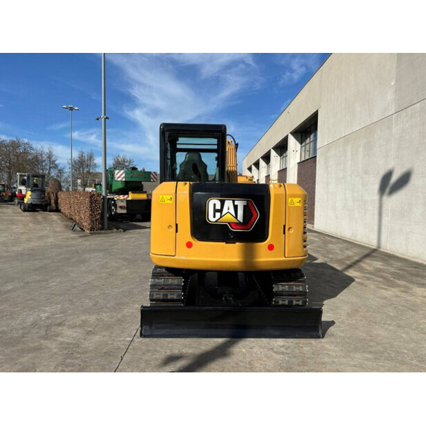 2017 Caterpillar 305.5E2-46290301