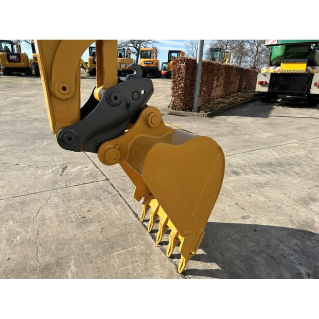 2017 Caterpillar 305.5E2-46290306