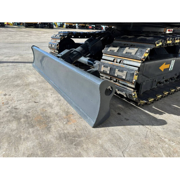 2017 فولفو EC55D-46290401